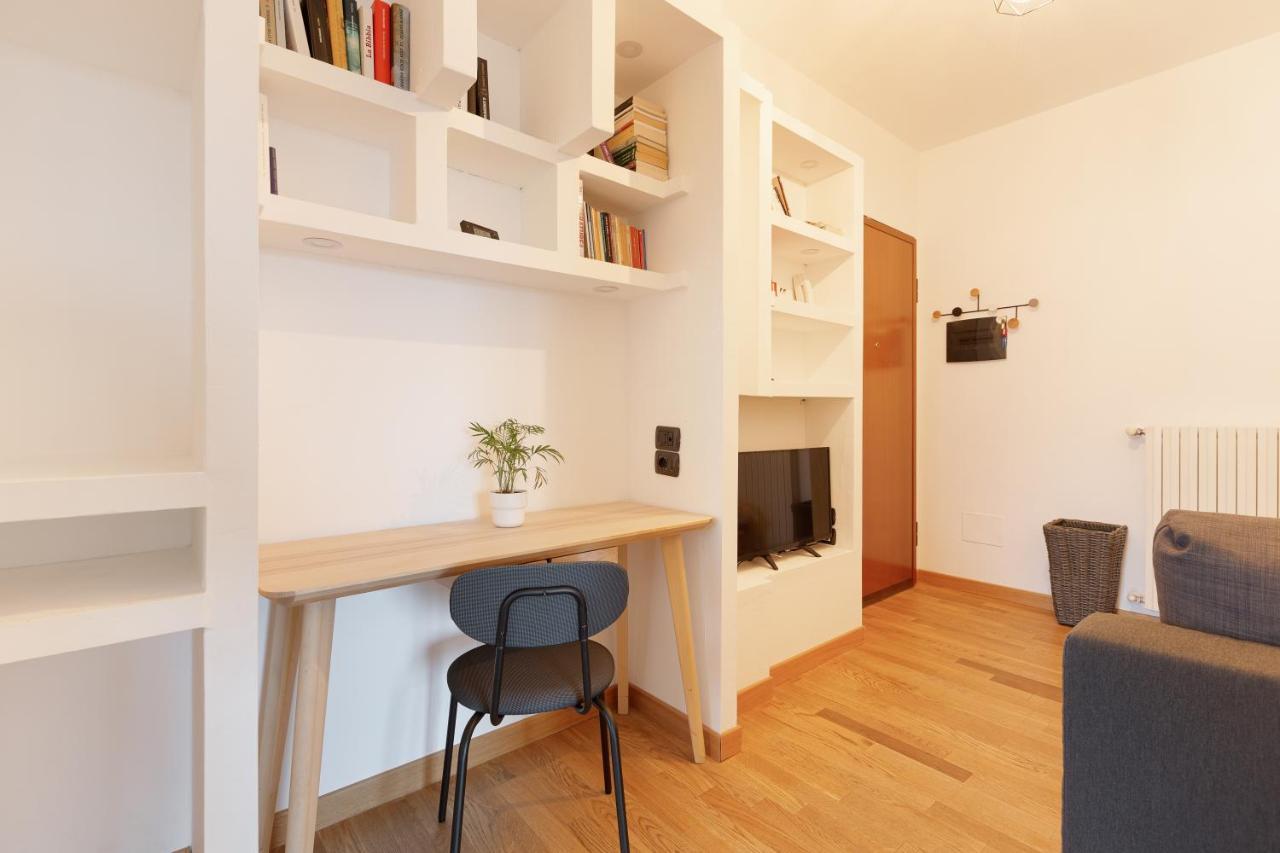 Milan Comfy Apartment X3 - With Balcony Eksteriør billede