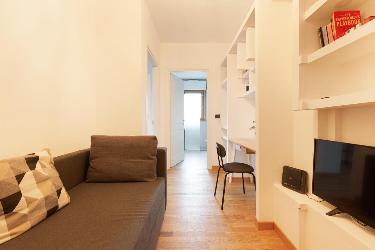 Milan Comfy Apartment X3 - With Balcony Eksteriør billede
